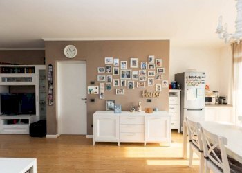 zona living - Trilocale via Cusago, 3, Cisliano - foto 5