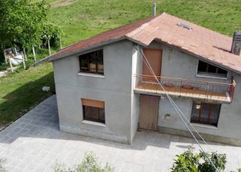 Facciata - Villa strada di Carpaneto, Pesaro - foto 1