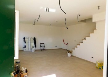 Stanza non arredata - Casa indipendente via Serro Antico, Avegno - foto 7