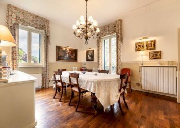 sala da pranzo - Villa via Gioacchino Rossini, 6, Venegono Superiore - foto 14