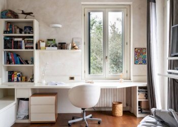 Stanza arredata - Villa via Gioacchino Rossini, 6, Venegono Superiore - foto 36