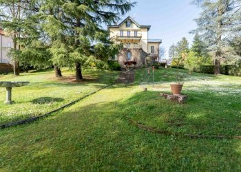 esterno - Villa via Gioacchino Rossini, 6, Venegono Superiore - foto 41