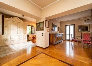 soggiorno - Villa via Salvo D'Acquisto, 15, Castiglione Olona - foto 7