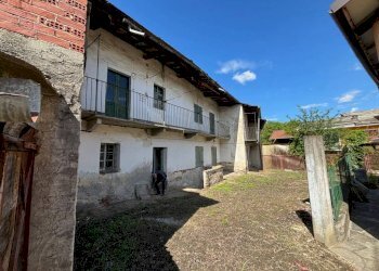 FACCIATA - Casa indipendente via Villaretto, Bagnolo Piemonte - foto 1