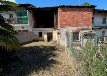 FACCIATA - Casa indipendente via Villaretto, Bagnolo Piemonte - foto 4