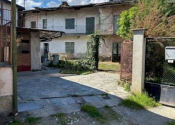 FACCIATA - Casa indipendente via Villaretto, Bagnolo Piemonte - foto 6