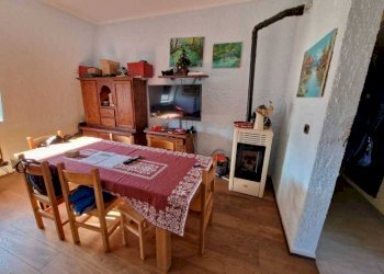 Attic via Santuario, Viola - photo 41