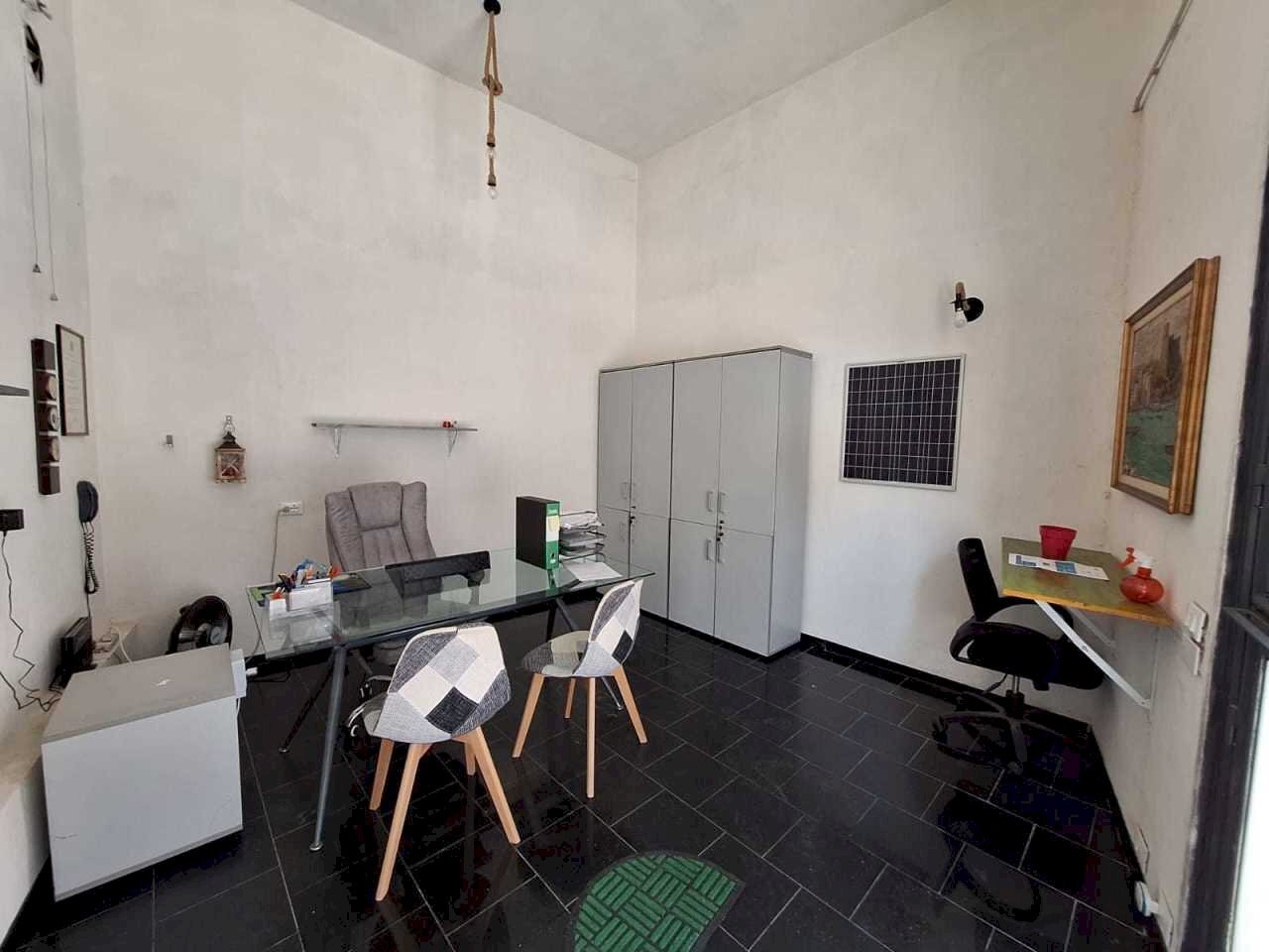 566ff5b6-2cc5-4439-a9a4-3bf3718cc884.jpg - Commercial Premises Via XX Settembre 3, Sarzana - photo 3
