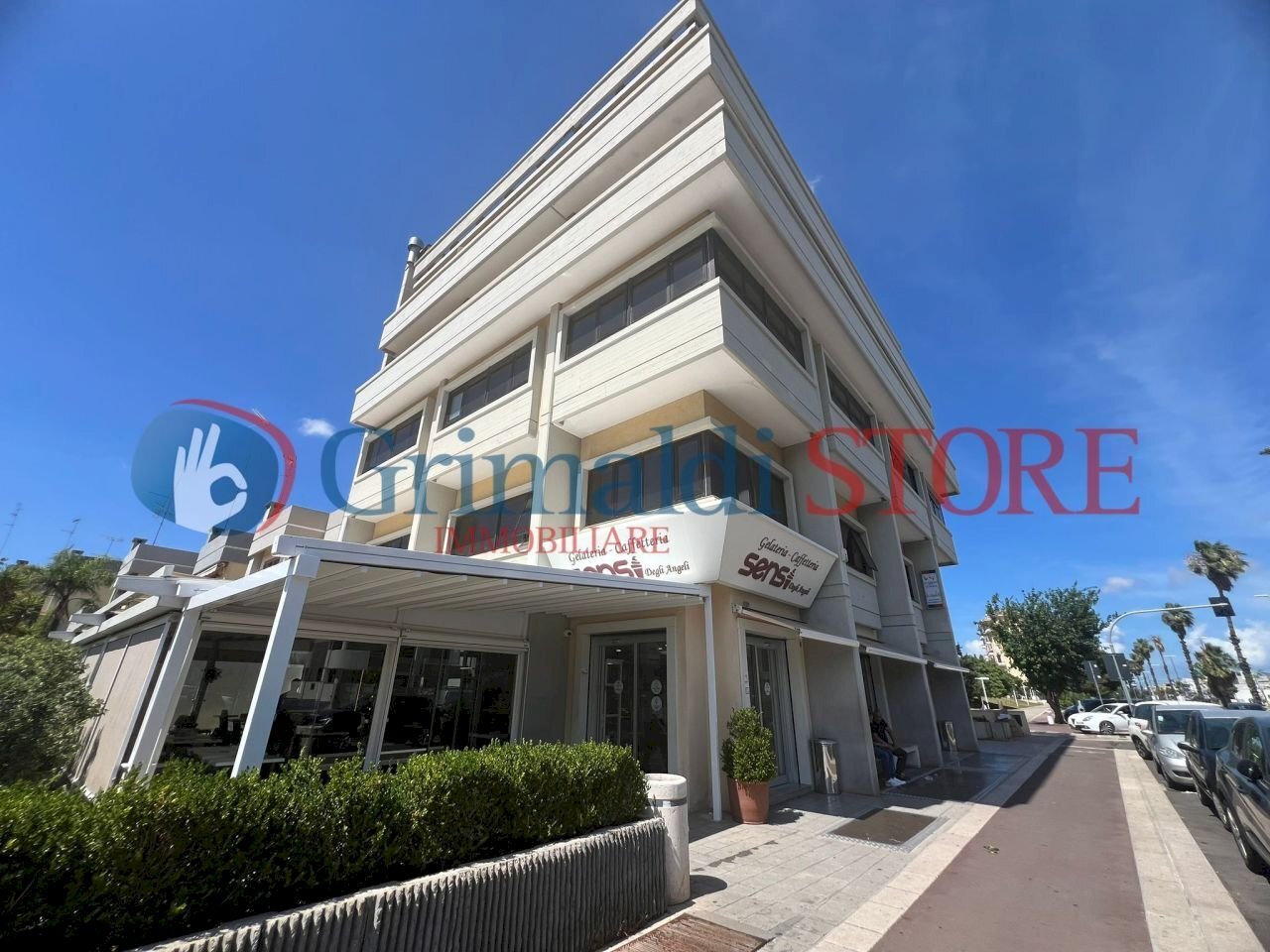 WhatsApp Image 2024-06-17 at 17.46.26 (2)_risultat - Commercial Premises Viale Giovanni Paolo II 9, Lecce - photo 1