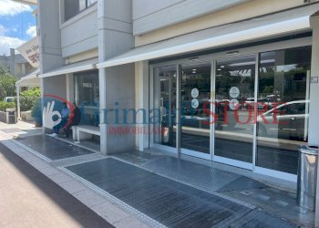 WhatsApp Image 2024-06-17 at 17.46.25 (5)_risultat - Locale Commerciale Viale Giovanni Paolo II 9, Lecce - foto 8