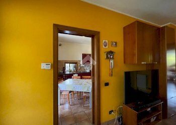 Portion of a house Via Giacomo Puccini, Basiano - photo 9