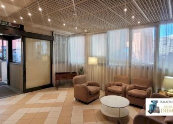 Stabile - Palazzo centro città, Aosta - foto 3