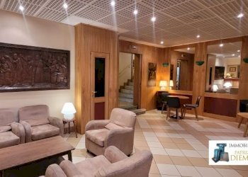 Stabile - Palazzo centro città, Aosta - foto 5