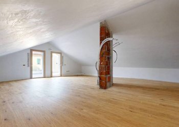 Stanza non arredata - Villa via Miogni, Varese - foto 10