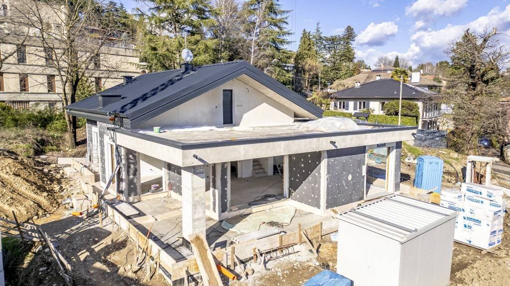 Facciata - Villa via Miogni, Varese - photo 1