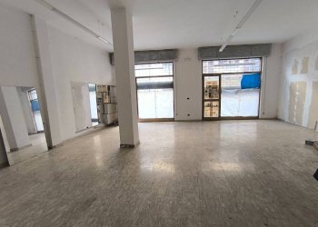 Interno non residenziale - Negozio via Govone Rosa, Mondovì - foto 3