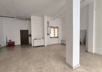 Interno non residenziale - Negozio via Govone Rosa, Mondovì - foto 5