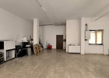 Interno non residenziale - Negozio via Govone Rosa, Mondovì - foto 7