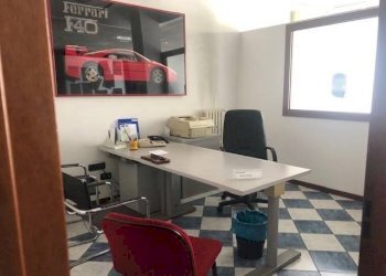 Stanza arredata - Negozio via Dante Alighieri, 116, Pioltello - foto 10