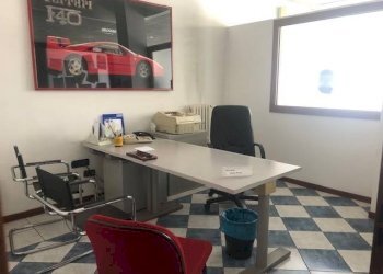 Stanza arredata - Negozio via Dante Alighieri, 116, Pioltello - foto 17