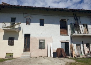 casa - Casa indipendente via Vignali, 13, Brozolo - foto 1