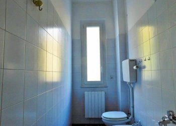 Trilocale Savona (zona Lavagnola) - foto 15