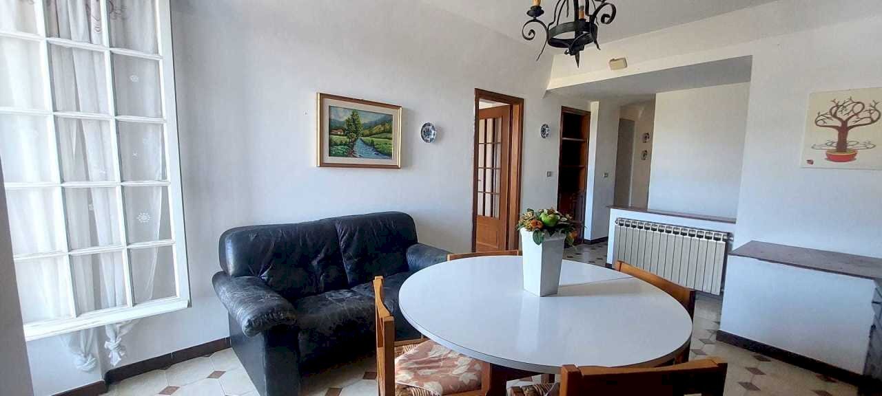 soggiorno (2).jpeg - Appartamento Via Borgo Barnati, Pontedassio - foto 1