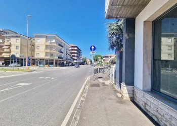 unnamed.jpg - Locale Commerciale Via Cervese 1332, Cesena - foto 5