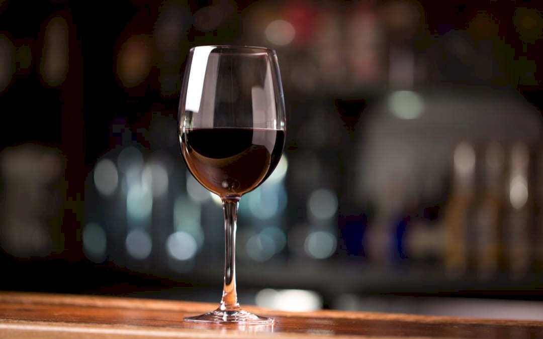 come-calcolare-il-prezzo-del-vino-al-calice.jpg - Restaurant Via Francesco Sforza 21, Milano - photo 1