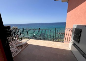 Three-room apartment Sanremo - photo 1