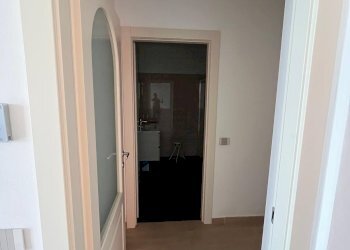 Three-room apartment Sanremo - photo 11