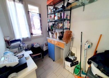 Negozio Via Roma, Tavullia - foto 7