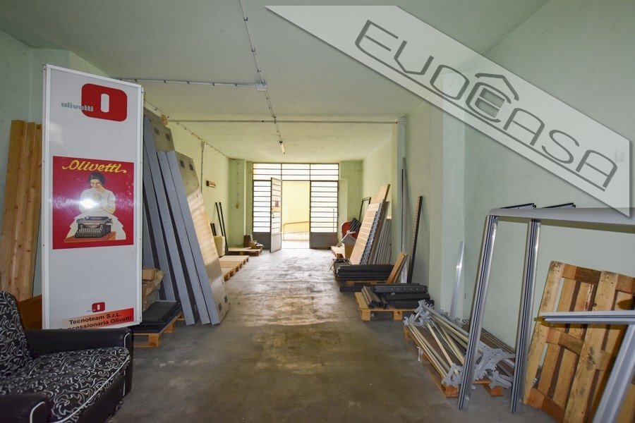 Magazzino Viale Piazza D'armi  73, Pinerolo - foto 3