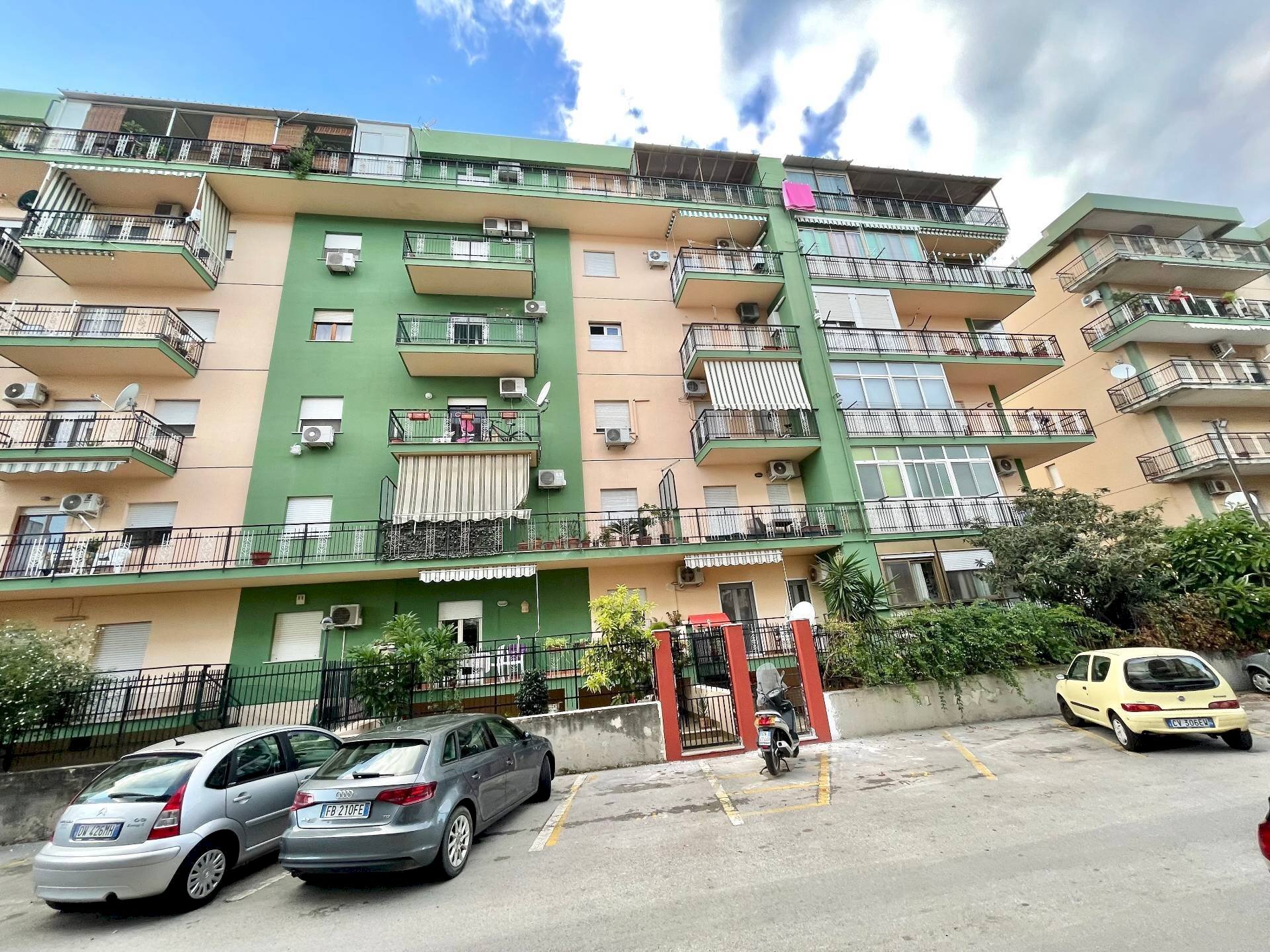 Three-room apartment Via Giovanni Besio, Palermo - photo 1