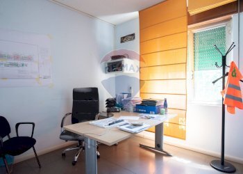 Stabile - Palazzo Via Raffaele Ruggiero, Napoli - foto 13