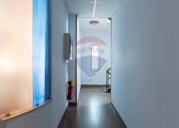 Stabile - Palazzo Via Raffaele Ruggiero, Napoli - foto 18