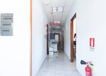 Stabile - Palazzo Via Raffaele Ruggiero, Napoli - foto 21