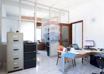 Stabile - Palazzo Via Raffaele Ruggiero, Napoli - foto 29