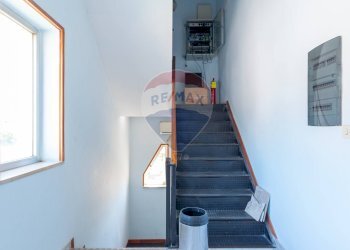 Stabile - Palazzo Via Raffaele Ruggiero, Napoli - foto 30