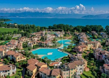 Three-room apartment Località Sermana, Peschiera del Garda - photo 24