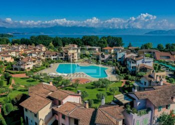 Three-room apartment Località Sermana, Peschiera del Garda - photo 28