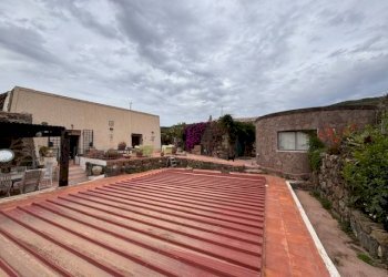 Piscina - Villa Pantelleria - photo 15