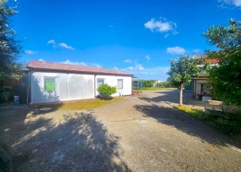 DILEOIMMOBILIARE VENDE CAPANNONE CON PIAZZALE A RO - Capannone Roma - foto 23