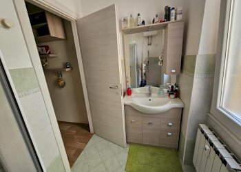bagno (2).jpg - Appartamento Genova - foto 16