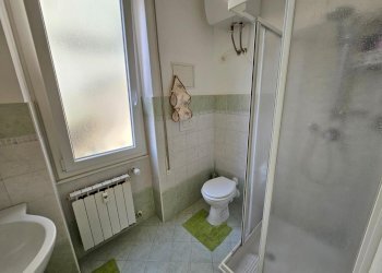 bagno (3).jpg - Appartamento Genova - foto 17