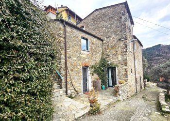 101.jpg - Terratetto - Terracielo Via San Rocco 12, Sarzana - foto 2