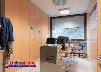 Ufficio Via Duca Degli Abruzzi 4, Aosta - foto 23