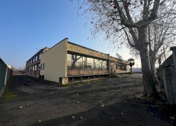 Capannone via Emilia, 41, frazione Lavino Di Mezzo, Anzola dell'Emilia - foto 3