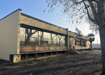 Capannone via Emilia, 41, frazione Lavino Di Mezzo, Anzola dell'Emilia - foto 1