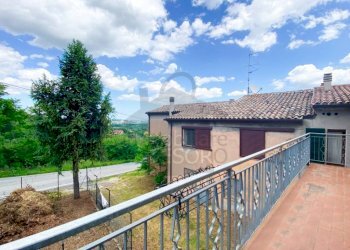 Esterno - Casa indipendente via Franzolini, 13, Poggio Torriana - foto 1